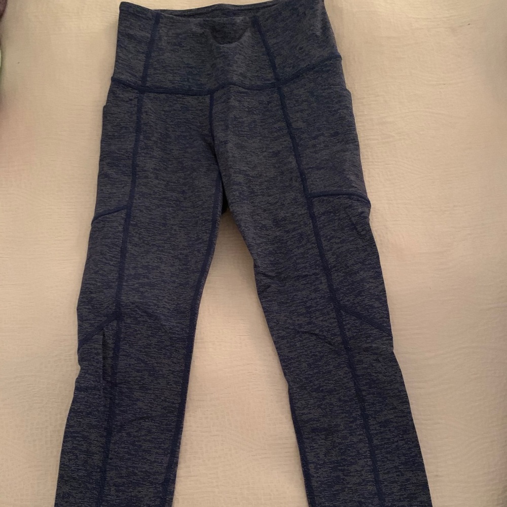 Athleta cropped leggings